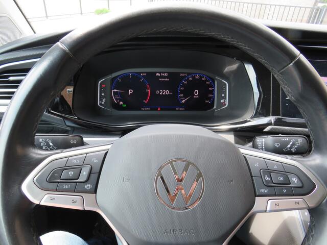 Volkswagen TRANSPORTER 2.0 TDI 150Pk DSG L2H1 DC Bulli T6.1 * 2x Schuifdeur L+R * Camera * Trekhaak * Led Koplampen * ACC * Dubbele Cabine