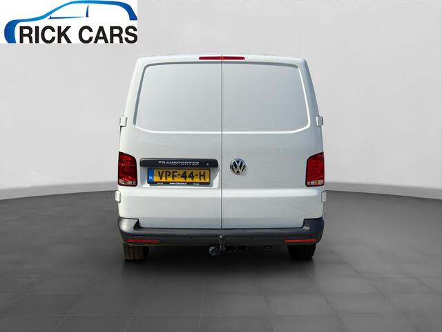 Volkswagen TRANSPORTER 2.0 TDI 110PK EURO6 L2H1 28 Cruise control/trekhaak/navi
