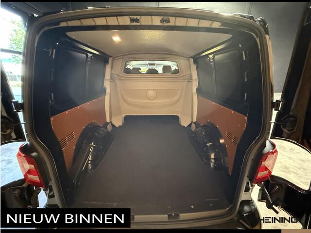 Volkswagen TRANSPORTER 2.0 TDI L2H1 DC Comfortline Plus 150 PK DSG