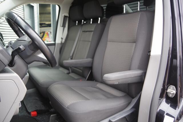 Volkswagen TRANSPORTER 2.0 TDI L2 BULLI, 3-ZITS, 150PK AUT. LED, ADAPT. CRUISE, TREKHAAK, APPLE CARPLAY, NAVI, AIRCO, PARKEERSENSOREN, NL AUTO, NAP