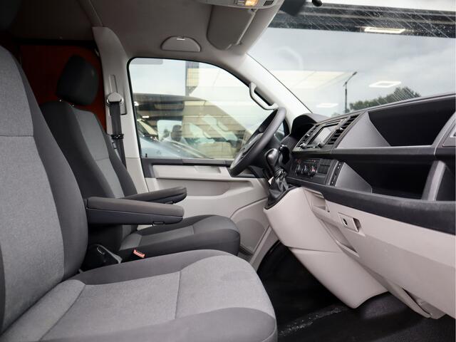 Volkswagen TRANSPORTER 2.0 TDI DSG LANG ENKELE CABINE