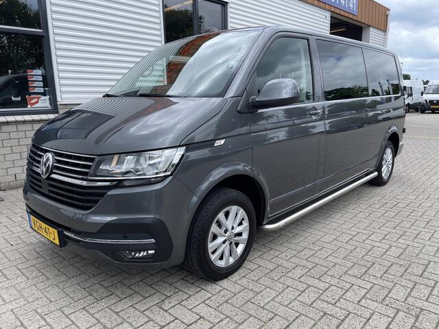 Volkswagen TRANSPORTER 2.0 TDI L2H1 30 DC 5 persoons / vaste prijs rijklaar ¤ 27.950 ex btw / lease vanaf ¤ 456 / grijs metallic / airco / cruise / Apple Carplay / lichtmetalen velgen / euro 6 / bpm vrij !