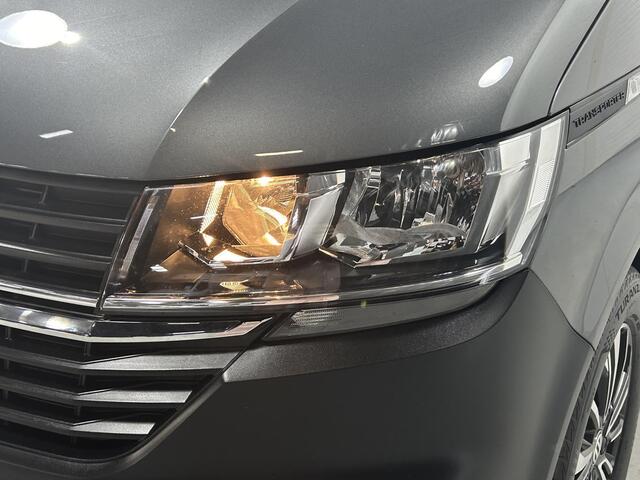 Volkswagen TRANSPORTER 2.0 TDI 150 pk L1H1 Airco, 17" LMV, 3-Zits Laadruimte Pakket, PDC V+A, Bluetooth