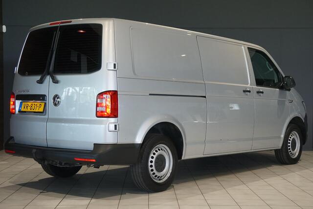Volkswagen TRANSPORTER 2.0 TDI L2H1 Highline + NAVI / TREKHAAK / SENSOREN / CRUISE CONTROL