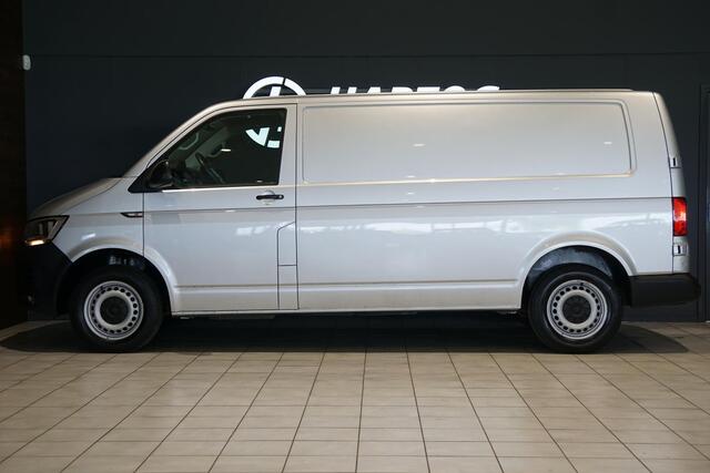Volkswagen TRANSPORTER 2.0 TDI L2H1 Highline + NAVI / TREKHAAK / SENSOREN / CRUISE CONTROL