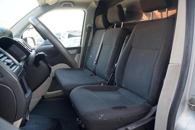 Volkswagen TRANSPORTER 2.0 TDI L2H1 Highline + NAVI / TREKHAAK / SENSOREN / CRUISE CONTROL