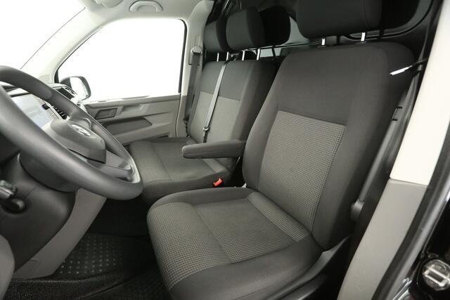 Volkswagen TRANSPORTER 2.0 TDI L2H1 150PK Automaat Airco Carplay Cruise DSG PDC 3 Persoons Elektrpakket