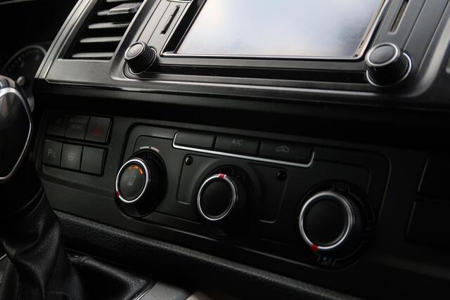 Volkswagen TRANSPORTER 2.0 TDI L2H2 Highline AUT/ NAVI/ CAMERA/ CRUISE/ AIRCO/ LEDER/ TREKHAAK