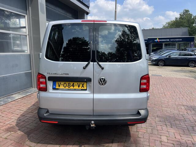 Volkswagen TRANSPORTER 2.0 TDI L2H1 DC Comfortline Plus Bj 2019 km 105.000 140pk BPM VRIJ Dealer onderhouden