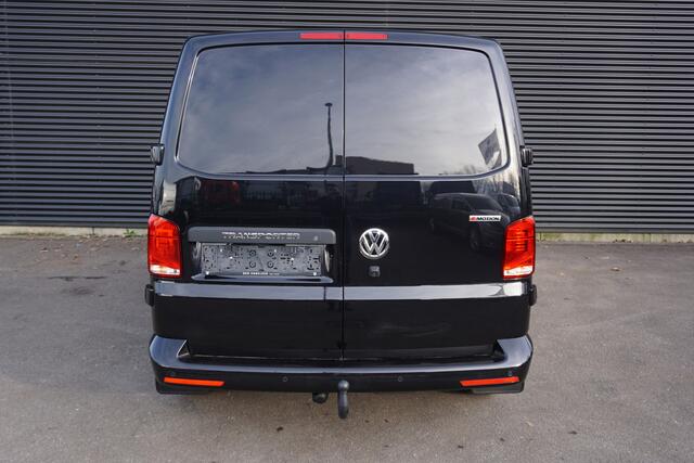 Volkswagen TRANSPORTER 30 | L2H1 | 4-Motion | ACC | Dubbele cabine | App-Connect | 2x Schuifdeur | Stoelverwarming | Trekhaak