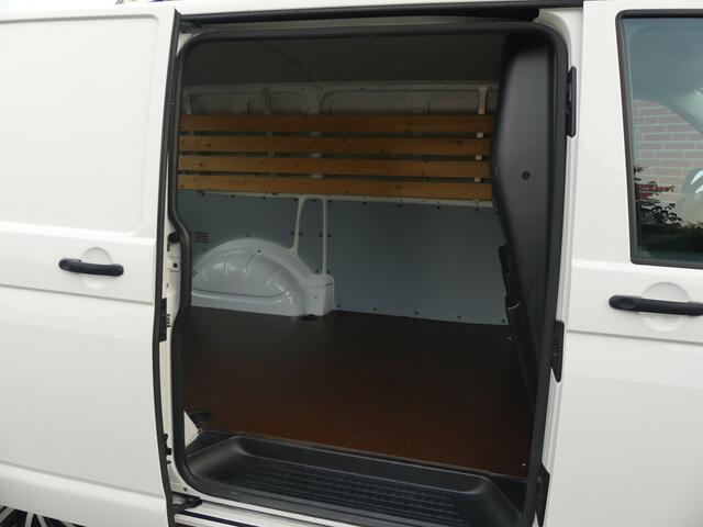 Volkswagen TRANSPORTER 2.0 TDI / Licht metaal / Airco