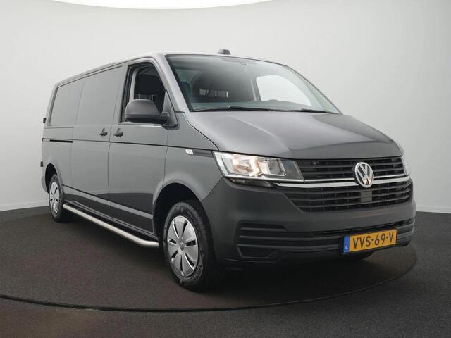 Volkswagen TRANSPORTER 2.0 TDI L2H1 110PK | Airco | Navigatie ( Apple Carplay / Android auto ) | Trekhaak |