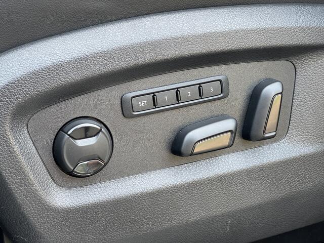 Volkswagen TRANSPORTER Multivan 2.0 TDI L1H1 4Motion Highline | 7 Persoons | Elektrische Schuifdeuren | Achteruitrijcamera | Adaptieve Cruise Control | Dodehoek Detector | Dynaudio | Apple Carplay/Android Auto | Stoelverwarming |