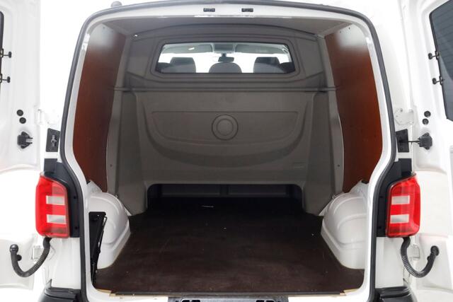 Volkswagen TRANSPORTER T6 2.0 TDI 150pk DSG-Automaat Lang D.C. Airco/Cruise Control 08-2019