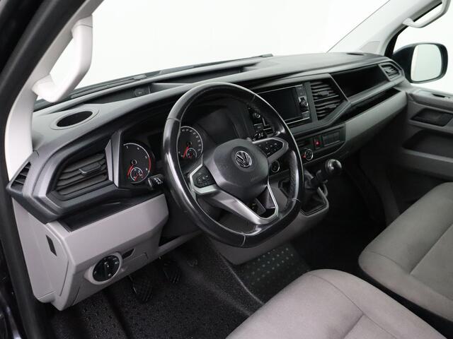Volkswagen TRANSPORTER 2.0TDI 150PK Lang Led Achterdeuren | Airco | Cruise | Multimedia | Trekhaak