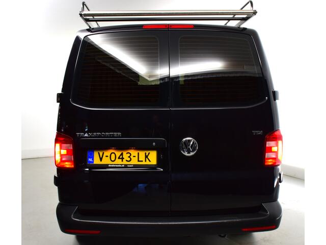 Volkswagen TRANSPORTER 2.0 TDI L1H1 Comfortline 145dKM Airco, Imperiaal nieuw , Navigatie , 3 zits, Carplay, vloerbakken en beplating laadruimte