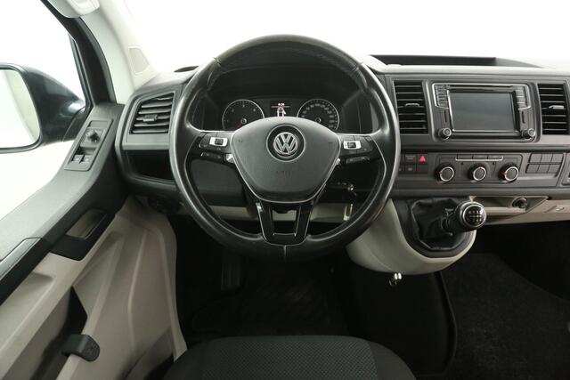 Volkswagen TRANSPORTER 2.0 TDI L1H1 150PK Airco Cruise Parkeersensoren 18"LMV Trekhaak