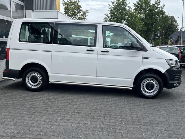 Volkswagen TRANSPORTER Kombi 2.0 TDI DSG Automaat 150 pk 8-persoons BTW en BPM vrij Airco Cruise control Trekhaak PDC 1e eigenaar Euro 6 Personenbus Kombi Combi Tourer Groepsvervoer Peronenvervoer