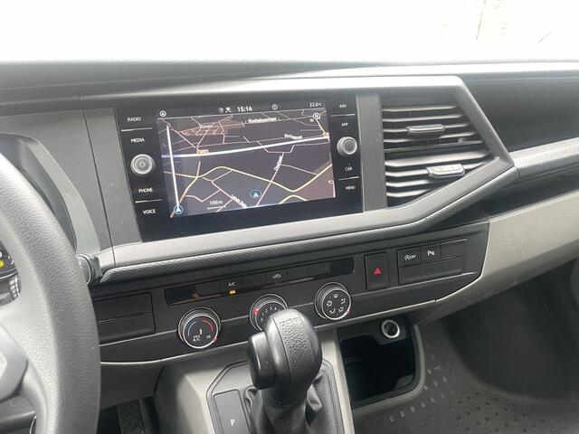 Volkswagen TRANSPORTER 2.0 TDI 150PK DSG Dierenambulance