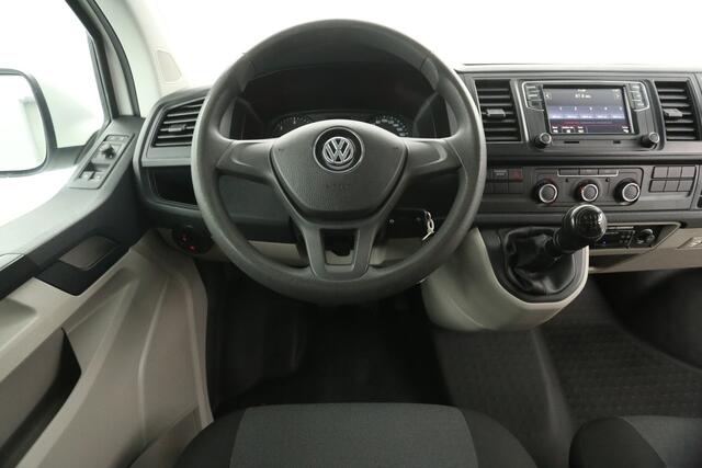 Volkswagen TRANSPORTER 2.0 TDI L2H1 | Koelwagen 0° | Nachtkoeling | Trekhaak | Airco | Cruise | Carplay | 3 Persoons