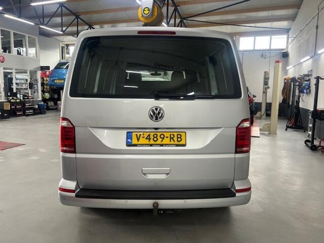 Volkswagen TRANSPORTER 2.0 TDI L1H1 HIGHL. LEER, LED, Stoelverwarming, Camera, Navi