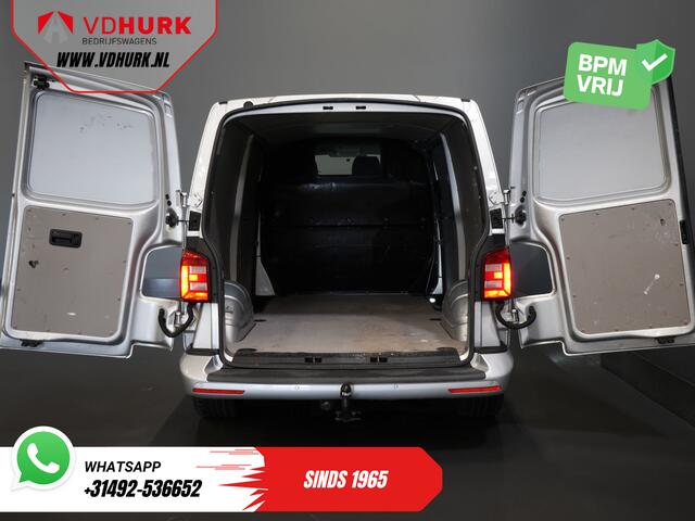 Volkswagen TRANSPORTER 2.0 TDI 140 pk DSG Aut. L2 Highline BPM VRIJ! LED/ 2x schuifdeur/ Stoelverw./ Standkachel/ Riem V.V/ Sidebars/ 18''LMV/ Camera/ Cruise/ Trekhaak/ Airco