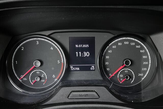 Volkswagen TRANSPORTER 2.0 TDI 150PK DSG L2 | Navigatie | Trekhaak | Camera | Cruise control | Parkeersensoren | Airconditioning