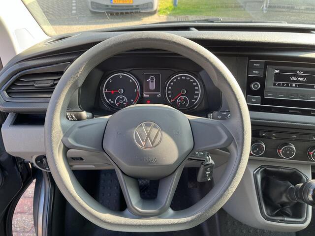 Volkswagen TRANSPORTER 2.0 TDI 150Pk L2H1 | Stoelverwarming | Airco | PDC | Bluetooth |