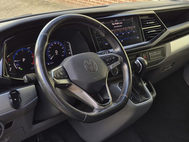Volkswagen TRANSPORTER 2.0 TDI L2H1 150 PK | BULLI | DEUR L&R | TREKHAAK |