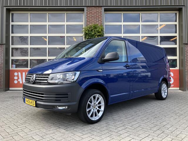Volkswagen TRANSPORTER 2.0 TDI L2H1 Trendline | 18" LMV | 160PK | Trekhaak | CarPlay | Cruise | PDC | Zeer nette staat |