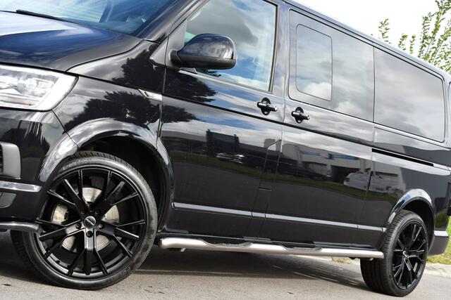 Volkswagen TRANSPORTER 2.0 TDI L2H1 DC 4Motion Highline Adaptieve Cruise, LED, 204pk, Automaat, 4x4, Leder, Multimedia, 2 x Schuifdeur, Sensoren, Uniek!