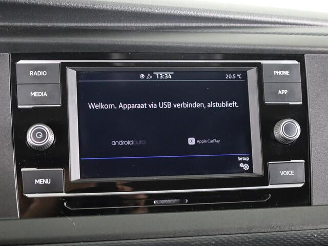 Volkswagen TRANSPORTER 2.0 TDI L2H1 28 Highline DC 110PK | Dubbele cabine | Trekhaak | Navigatie