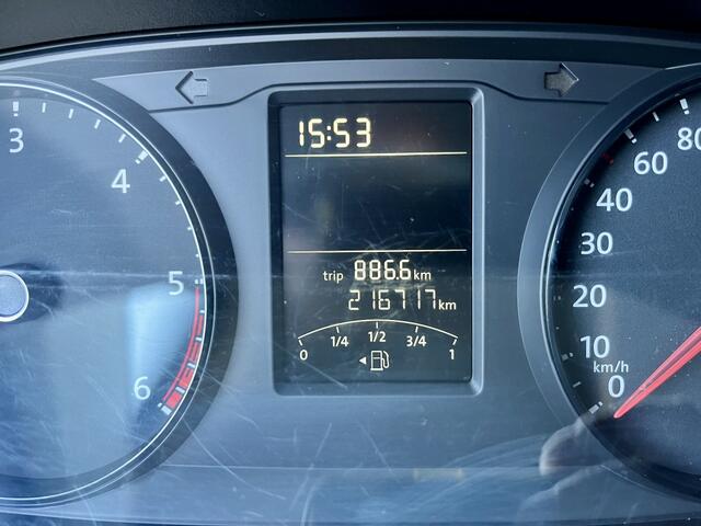 Volkswagen TRANSPORTER 2.0 TDI L2H1