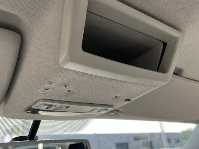 Volkswagen TRANSPORTER Kombi 2.0 TDI DSG Automaat L1H1 BTW en BPM vrij Airco Cruise control Trekhaak PDC 1e eigenaar Euro 5 Combi Personenbus Passenger Groepsvervoer Taxi