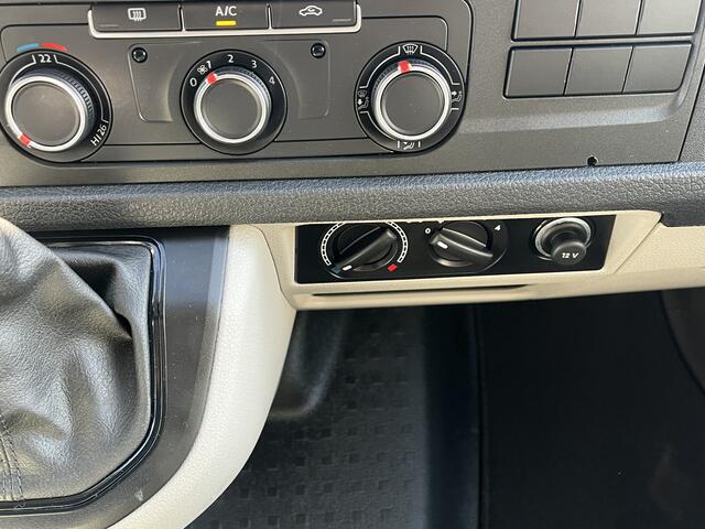 Volkswagen TRANSPORTER Kombi 2.0 TDI DSG Automaat L1H1 Airco BTW en BPM vrij 1e eigenaar Euro 6 Combi Personenbus Passenger Groepsvervoer Taxi