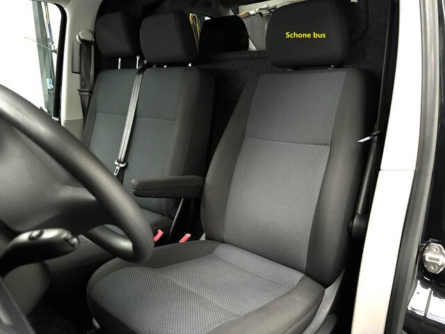 Volkswagen TRANSPORTER 2.0 TDI L2H1 Comfortline Executive PLUS RIJKLAAR !! | 2 zitplaatsen rechtsvoor | Achterdeuren met ruiten | Alarm II met interieursensoren in cabine