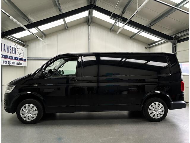 Volkswagen TRANSPORTER 2.0 TDI L2H1 Comfortline Executive PLUS RIJKLAAR !! | 2 zitplaatsen rechtsvoor | Achterdeuren met ruiten | Alarm II met interieursensoren in cabine