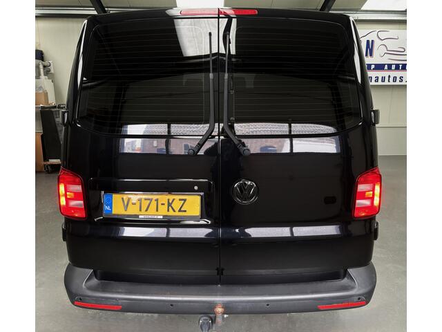 Volkswagen TRANSPORTER 2.0 TDI L2H1 Comfortline Executive PLUS RIJKLAAR !! | 2 zitplaatsen rechtsvoor | Achterdeuren met ruiten | Alarm II met interieursensoren in cabine