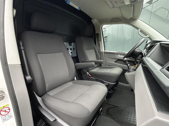 Volkswagen TRANSPORTER 2.0 TDI COMFORTLINE / L2H1 / 53.418 KM !! / SORTIMO INRICHTING / 1e EIG. / CAMERA / AIRCO / CRUISE / APPLE CARPLAY / PDC