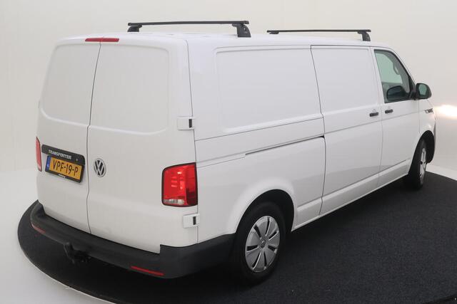 Volkswagen TRANSPORTER 2.0 TDI L2H1 Comfortline Navigatie / Trekhaak / PDC / Cruise