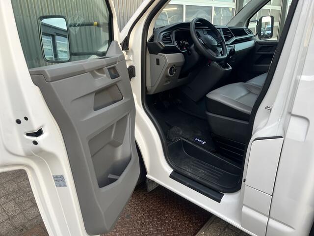 Volkswagen TRANSPORTER 2.0 TDI 150pk Pick up Kipper Airco Cruise controle 1e eigenaar Telefoonverbinding Dealer onderhouden Gereedschapskist 3-Persoons Kieper P-up Doka Pritsche Euro 6