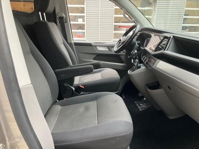 Volkswagen TRANSPORTER 2.0 TDI DSG L1H1 28 4Motion Bulli