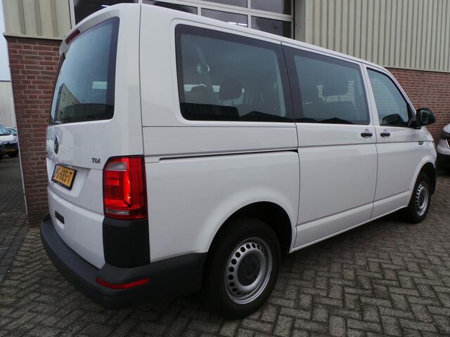 Volkswagen TRANSPORTER Kombi 2.0 TDI L1H1 9 personenbus Prijs is ex btw Airco,Klep-ruit, NAP 18,950ex btw