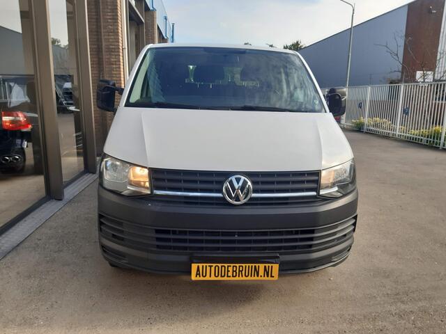 Volkswagen TRANSPORTER 2.0 TDI 150 Pk L2 Dubbel Cabine 6-Persoon Airco Cruise control Trekhaak 2500 Kg