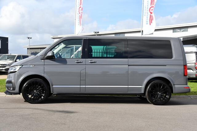 Volkswagen TRANSPORTER 2.0 TDI L2H1 DC Caravelle Full options! Adaptieve Cruise, Virtual, Carplay, LED, 204PK, 2 x Schuifdeur, Clima, Stoelverwarming, Trekhaak, Uniek! Bulli