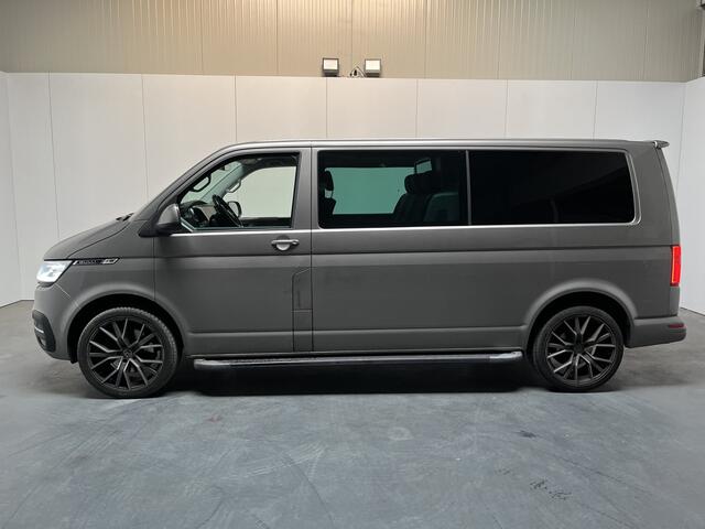 Volkswagen TRANSPORTER 2.0 TDI L2H1 30 DC Bulli / AUTOMAAT/ 204 PK/ DIGITAL DASH/ APP-CONNECT/ PARK. SENSOREN + CAMERA/ ADAPT. CRUISE/ LED/ 20" LMV/ LAADRUIMTE BEKLEDING
