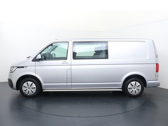 Volkswagen TRANSPORTER 2.0 TDI L2H1 30 DC Highline | 150 PK | Trekhaak | Airco | Cruise control |