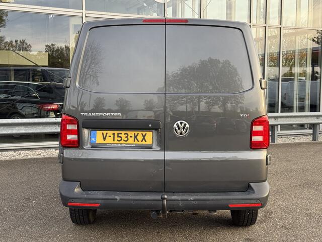 Volkswagen TRANSPORTER 2.0 TDI 150pk L2H1 Comfortline | NL-auto | 1e Eig | Trekhaak | Airco | Cruisec.