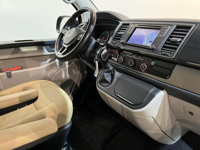 Volkswagen TRANSPORTER 2.0 TDI L2H1 DC Dubbel Cabine 204 PK Automaat / Schuifdeur L + R / Airco / Cruise Control / CarPlay / Trekhaak / Camera / Leder / Navigatie