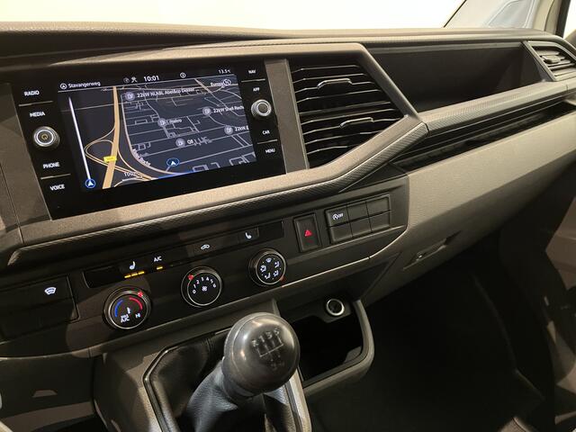 Volkswagen TRANSPORTER 2.0 TDI L1H1 Servicebus / Aluca Inrichting / Euro 6 / Airco / Camera / Cruise Control / Navigatie / CarPlay / 3-Zits / 81.000 KM !!